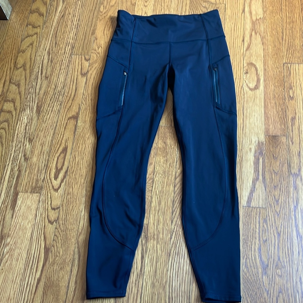 Athleta Rainer Tight Leggings Women’s small
